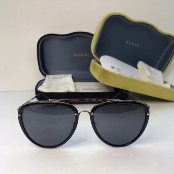 GUCCI Aviator Gold and Gray Aviator Sunglasses Unisex GG0062S GG0062S-011 NWT - Picture 8 of 8